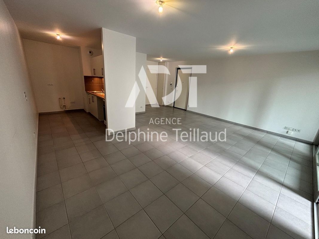 Appartement 2 pièces 58 m² · à Grenoble · 58 m² · 934 €/mois
