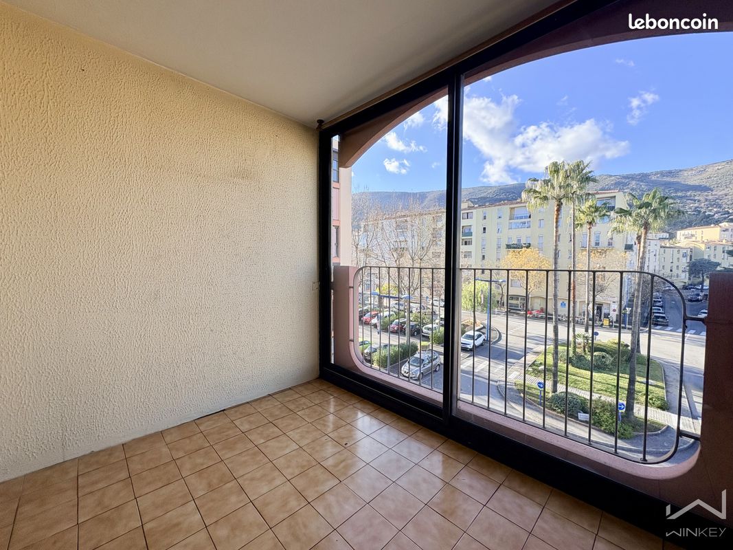 Appartement 3 pièces 66 m² · à Carros · 66 m² · 210 000 €