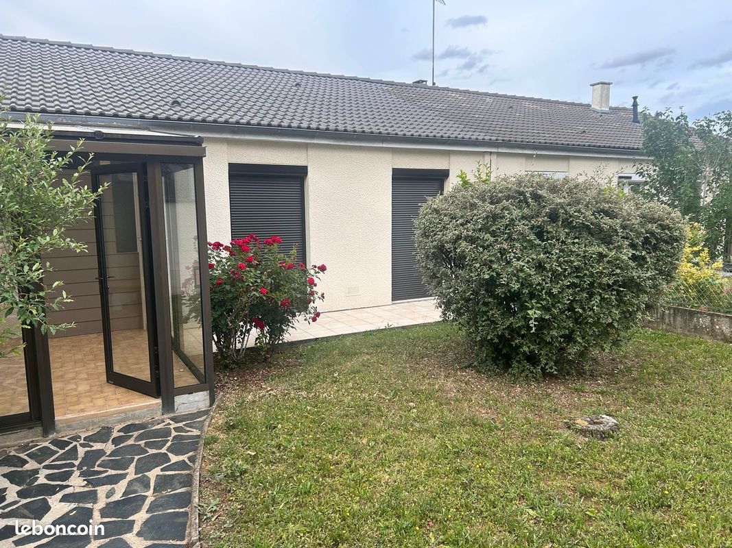 Maison 4 pièces 93 m² · à Châteauroux · 93 m² · 830 €