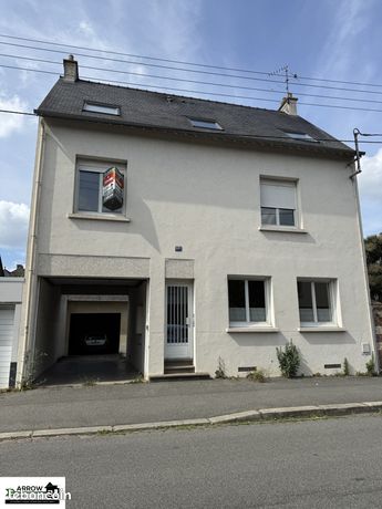Maison 9 pièces 153 m² — 12