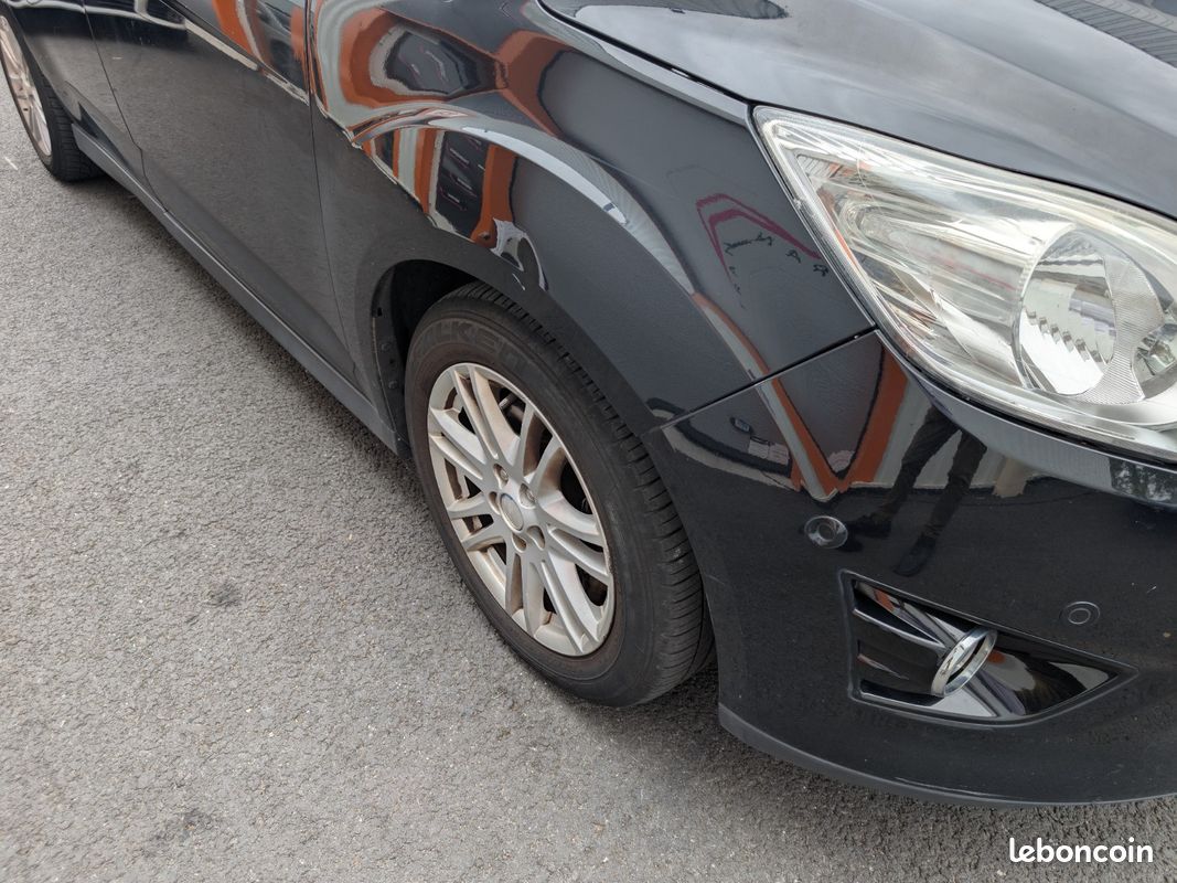 FORD C-MAX 1.6 TDCI 115 FAP SS Business Nav 7 PLACES (image 31)