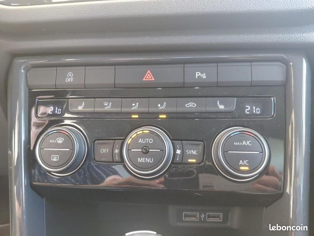 Volkswagen T-Roc 1.5 TSI EVO 150ch Carat Exclusive DSG7 S&S (image 18)