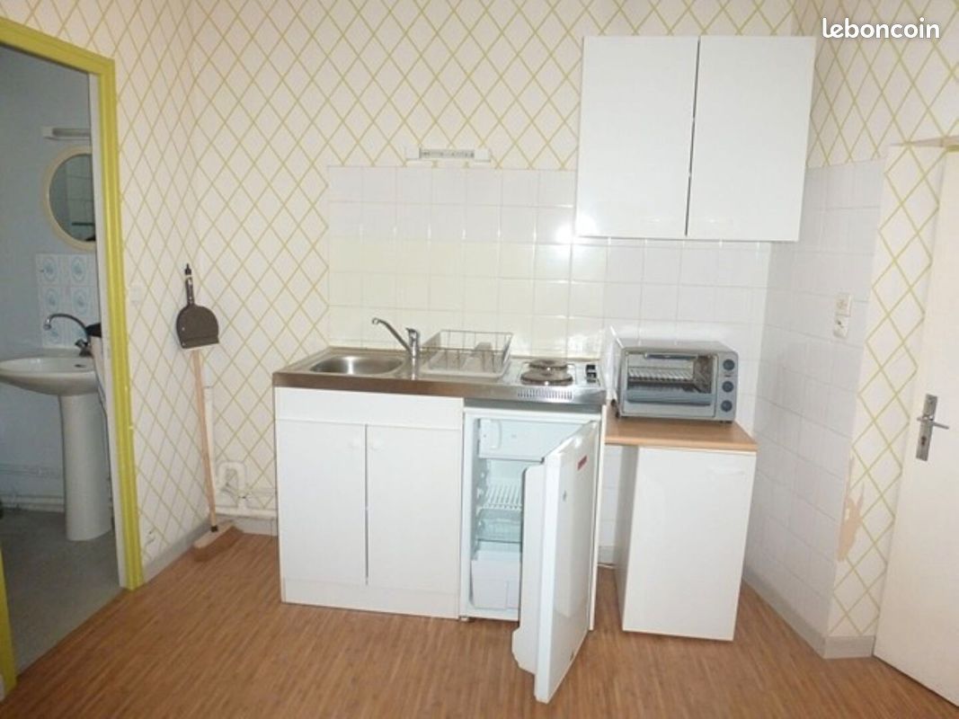 Appartement 1 pièce 27 m² · à La Ferté-Bernard · 27 m² · 320 €/mois