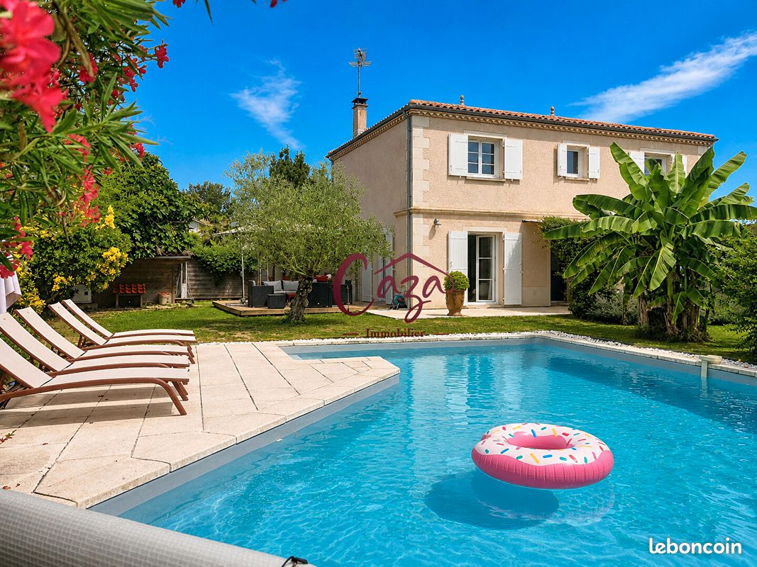 Maison 7 pièces 192 m² · à Carignan-de-Bordeaux · 192 m² · 599 000 €