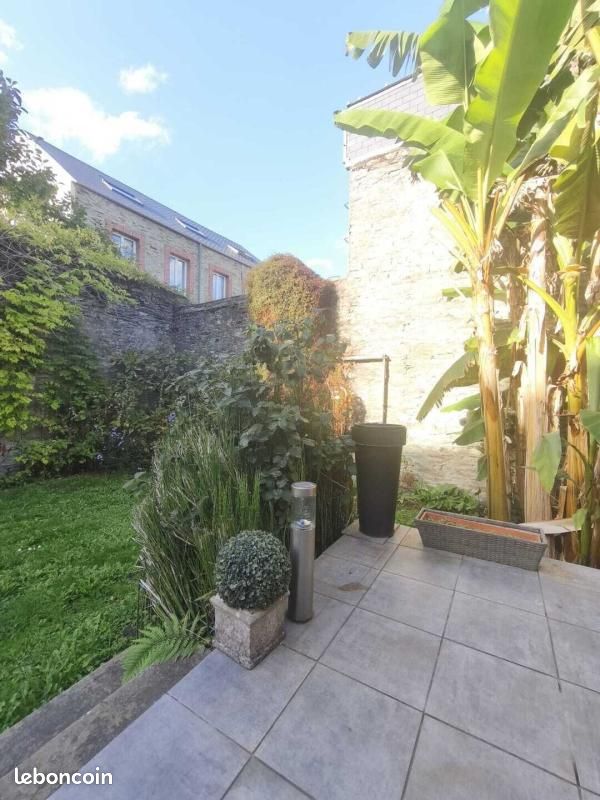 Maison 8 pièces 240 m² · à Cherbourg-en-Cotentin · 240 m² · 500 000 €