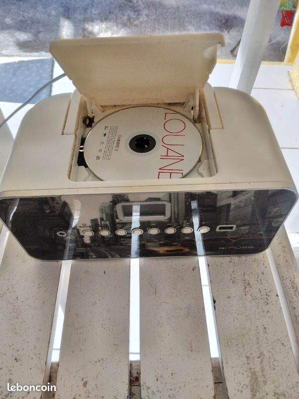 Radio multi fonction (image 2)