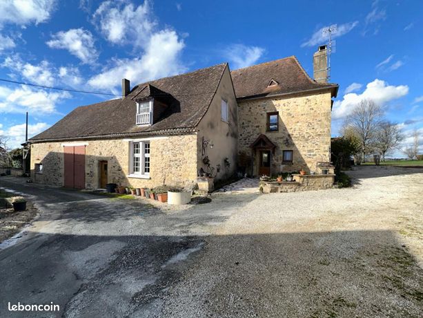Maison 4 pièces 153 m²