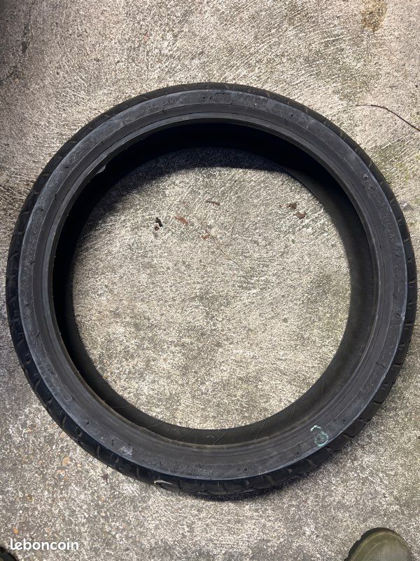 Pneu Dunlop k207 120 70 17 55w (image 1)