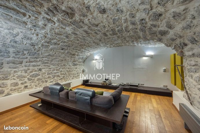 Maison 7 pièces 192 m²