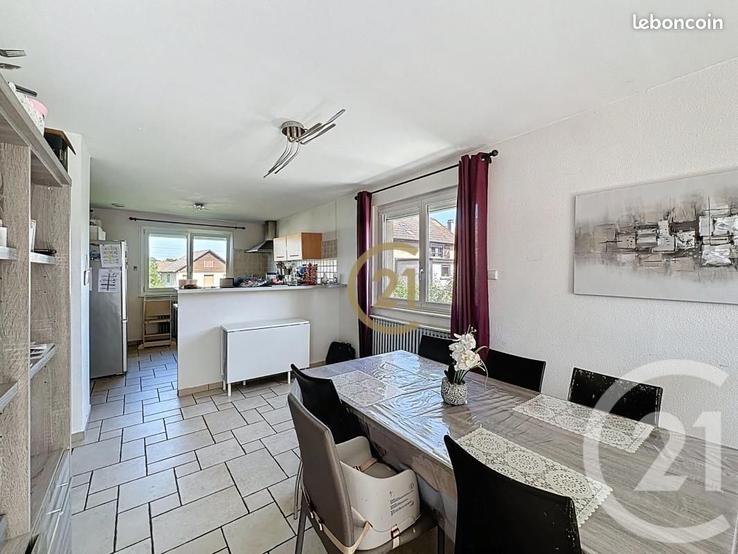 Maison 6 pièces 108 m² · à Lure · 108 m² · 139 000 €
