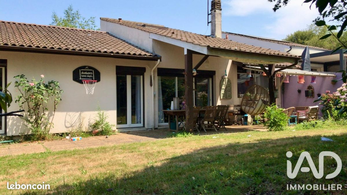 Maison 7 pièces 139 m² · à Orthez · 139 m² · 259 000 €