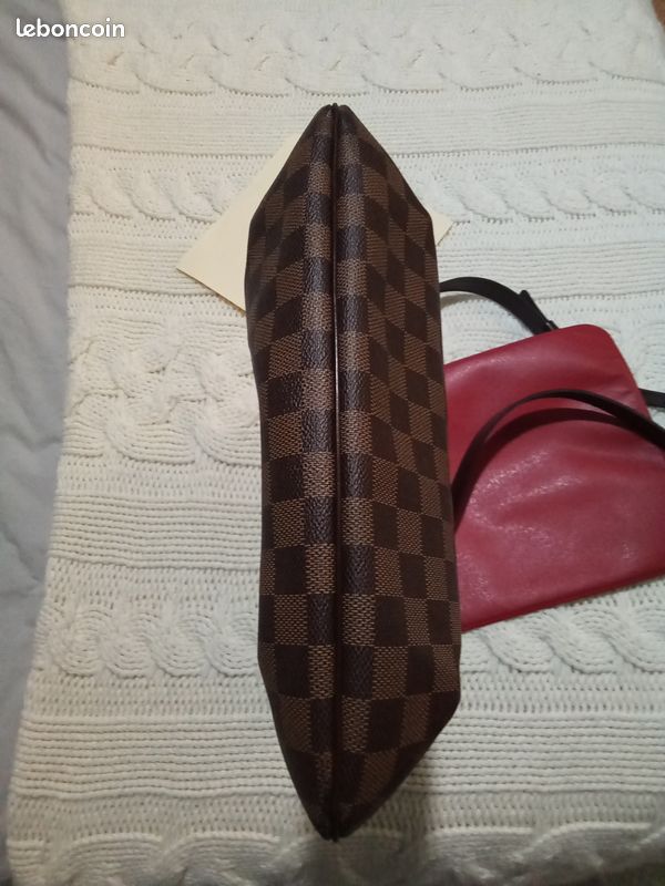Besace Louis Vuitton (image 3)