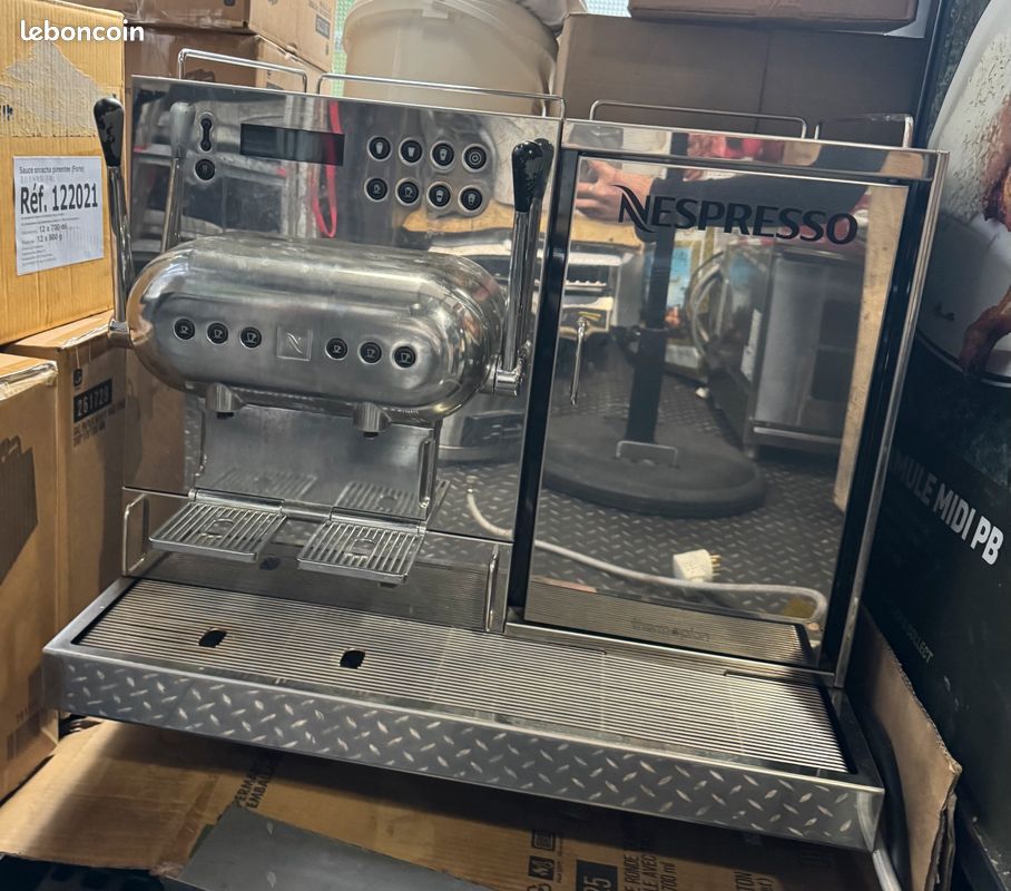 Machine à Café Professionnelle Nespresso Aguila 220 Occasion