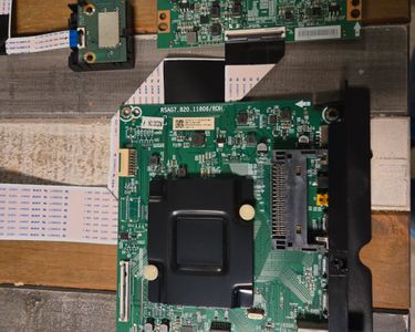 Carte T-Con Hisense 55.43T10.C02 Pour TV 43R6E - Ouverte Mais Jamais Utilisée