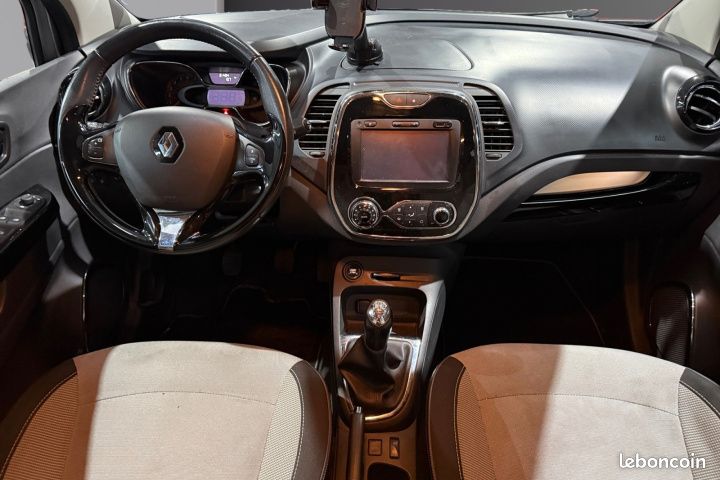 RENAULT CAPTUR TCe 90 Energy S&S eco2 Intens Navigation Garantie 12 mois (image 9)