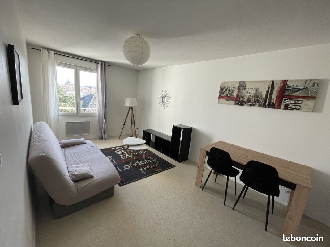 Appartement 2 pièces 43 m² · à Buxerolles · 43 m² · 610 €/mois