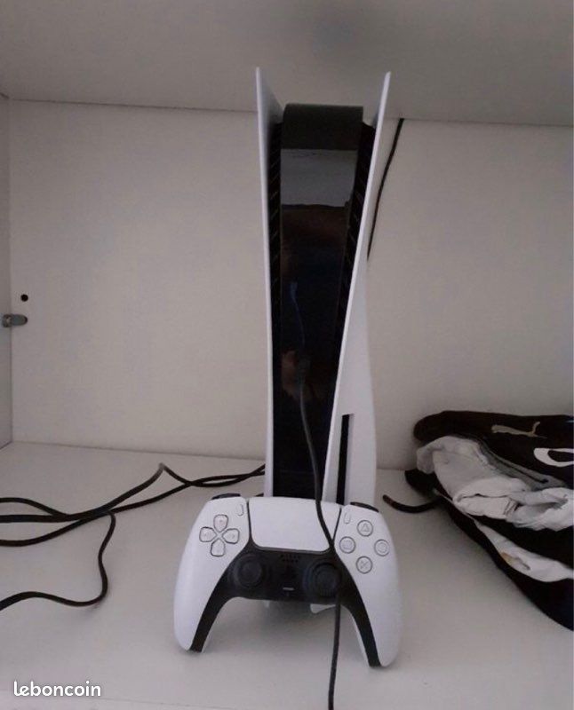 Lot ps5 manette + casque (image 2)