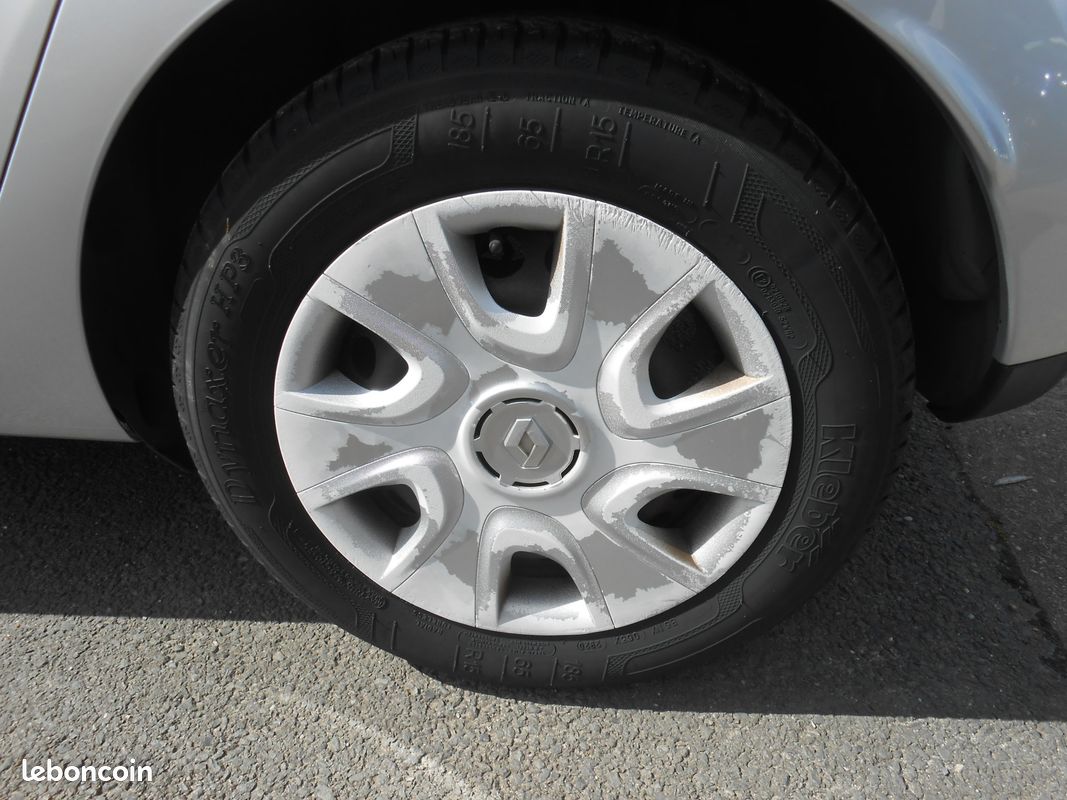 Renaut Clio 4 dci 90 Business 1ère main (image 9)