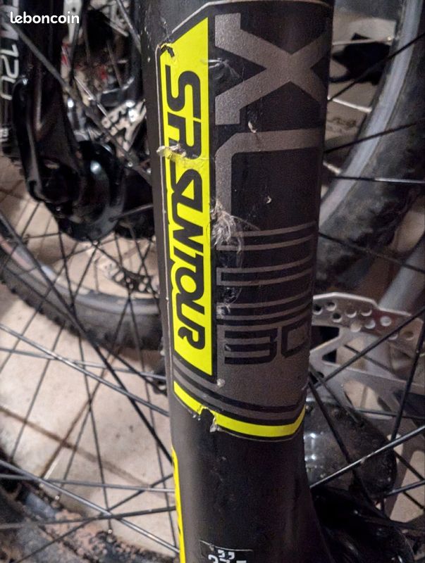 VTT GIANT Talon 3. Taille S. Quasi neuf (image 9)