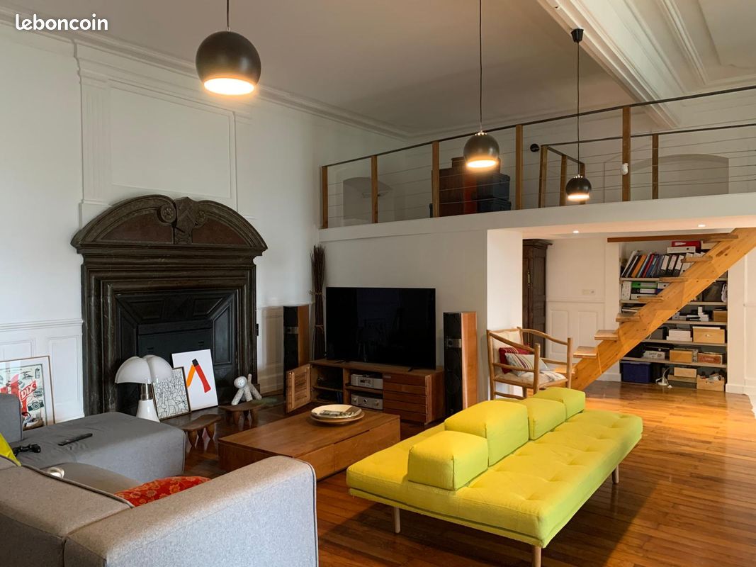 Appartement 3 pièces 130 m² · à Challes-les-Eaux · 130,4 m² · 549 000 €