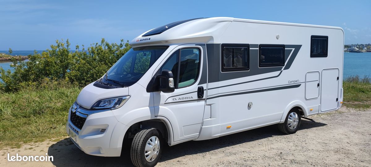 Camping car Adria Compact DL (image 1)