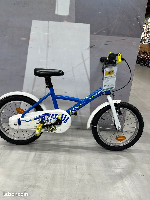 Cop Trooper Velo Btwin Police Mountain Bicycle Btwin Police Bike