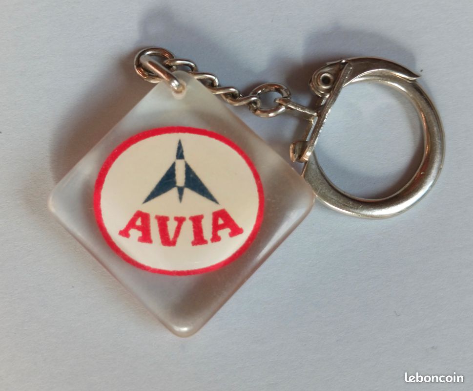 Porte clés AVIA Bourbon ancien - Station Service Essence (image 1)