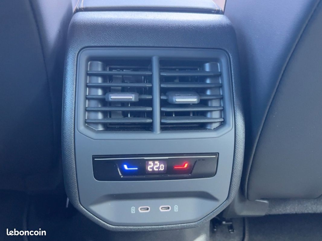 CUPRA FORMENTOR 1.4 e-HYBRID 204 ch DSG6 V (image 13)