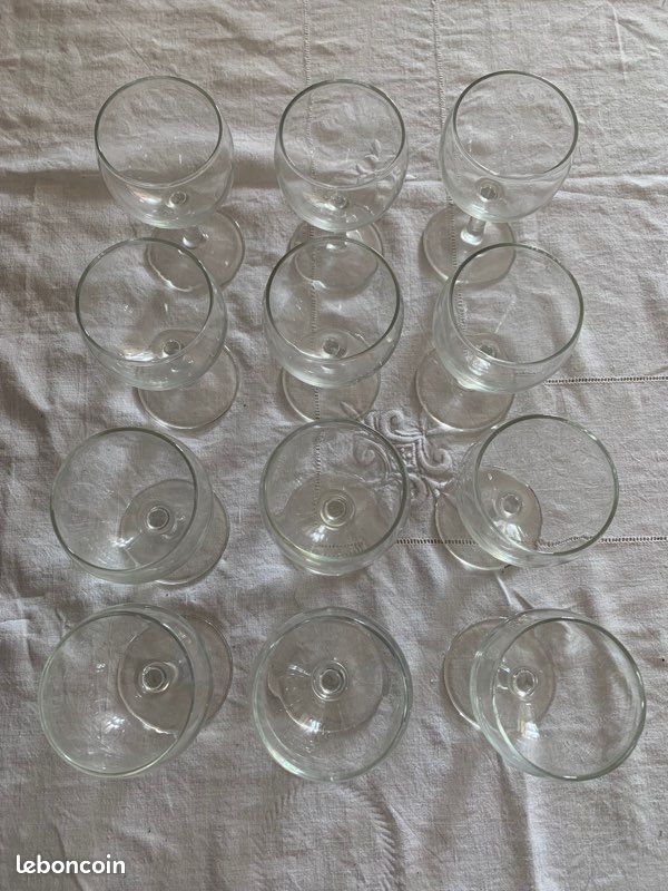 12 verres ballon à pied (image 1)