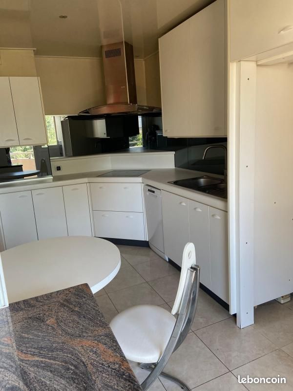 Appartement 4 pièces 104 m² · à Lyon · 104 m² · 1 490 €