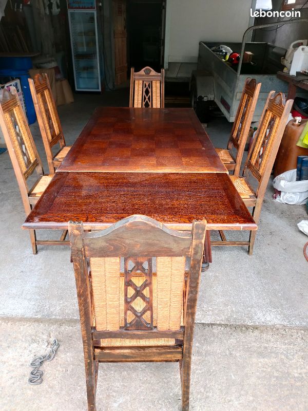 Table + chaises (image 2)