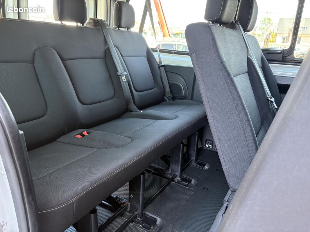 RENAULT TRAFIC L1 1.6 dCi 125 III COMBI Zen (image 9)