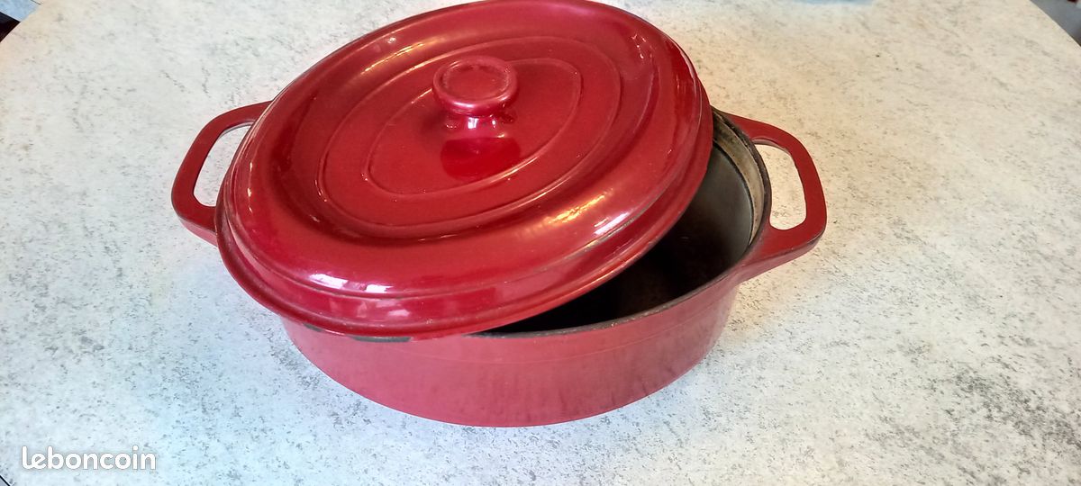Cocotte en fonte (image 2)