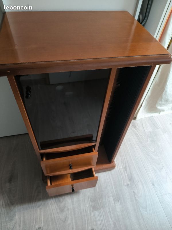 Meuble sur roulettes (image 2)