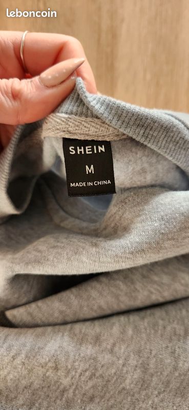 Pull Fin Gris Shein Taille 42 - Coupe Large, Peu Porté, état Excellent, Parfait Pour Les Looks Décontractés
