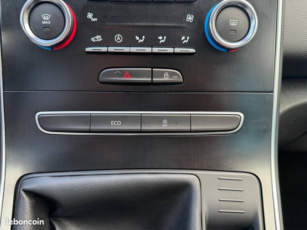 RENAULT Scenic Blue dCi 120 Zen (image 27)