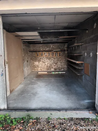 Annonce location Parking tours