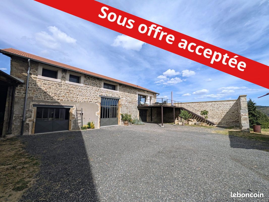 Maison 5 pièces 148 m² · à Deux-Grosnes · 148 m² · 495 000 €
