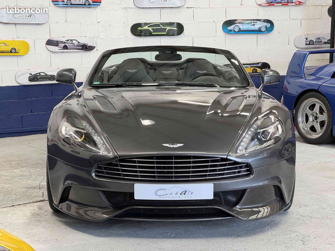 Aston Martin Vanquish Volante BV8 2017 (image 7)