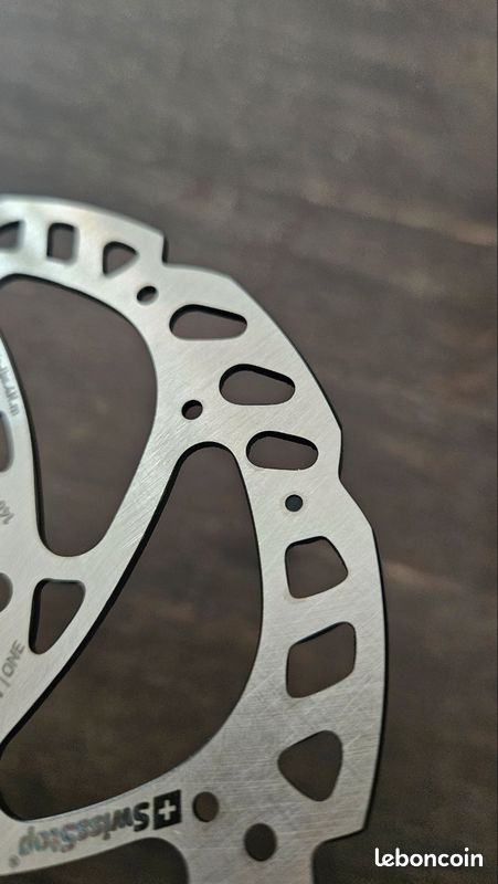 SwissStop disque de frein Catalyst One 180 mm 6 trous