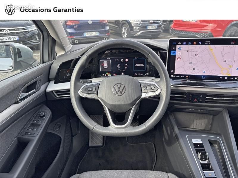 Volkswagen Golf 1.5 eHybrid 204ch VW Edition DSG6 (image 10)