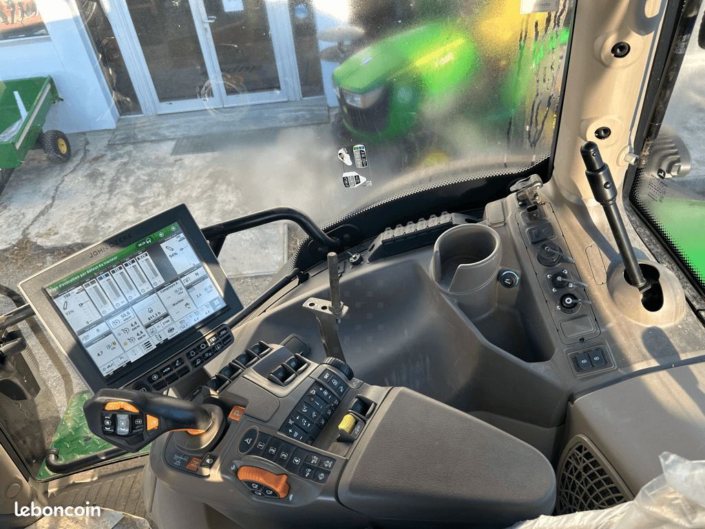 John Deere 6R250 (image 25)