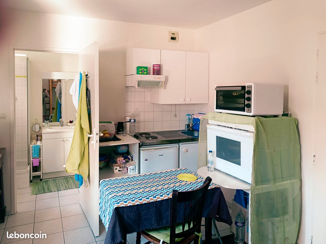 Appartement 1 pièce 21 m² · à Saint-Benoît · 21 m² · 350 €/mois