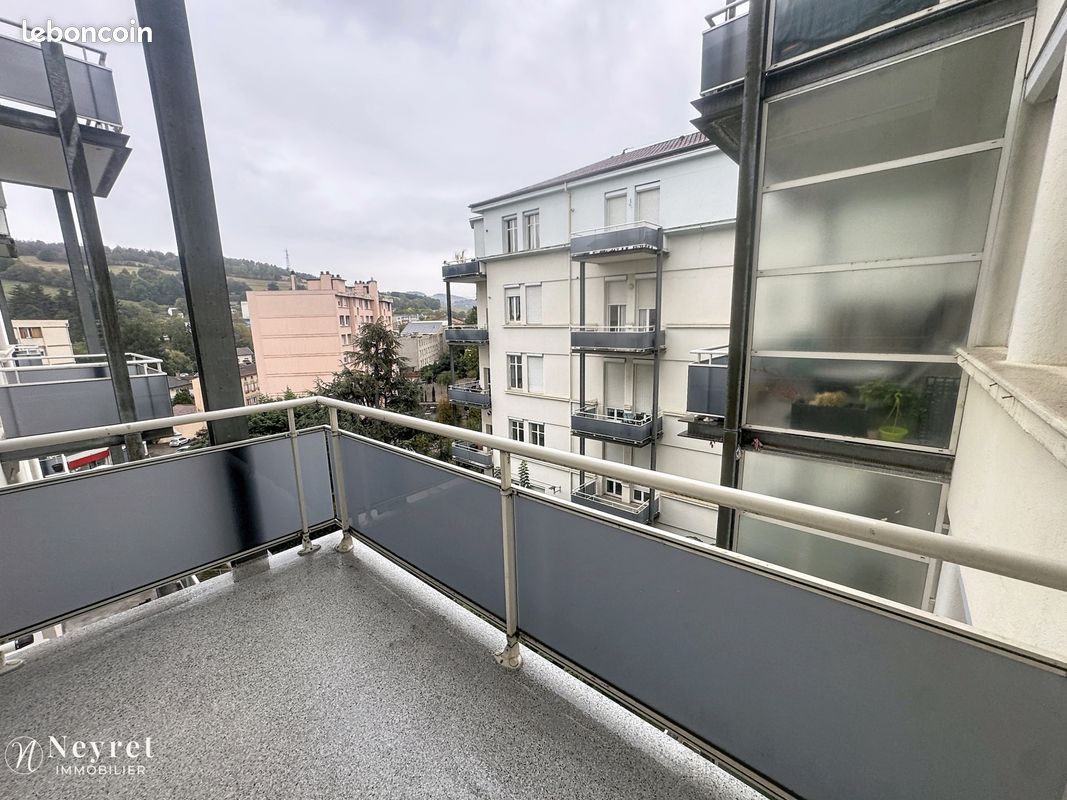 Appartement 4 pièces 78 m² · à Saint-Étienne · 78 m² · 97 000 €