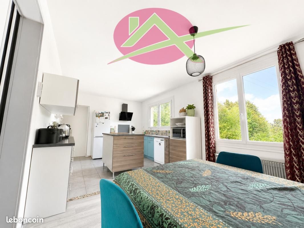 Maison 8 pièces 148 m² · à Bourg-Achard · 148 m² · 259 000 €