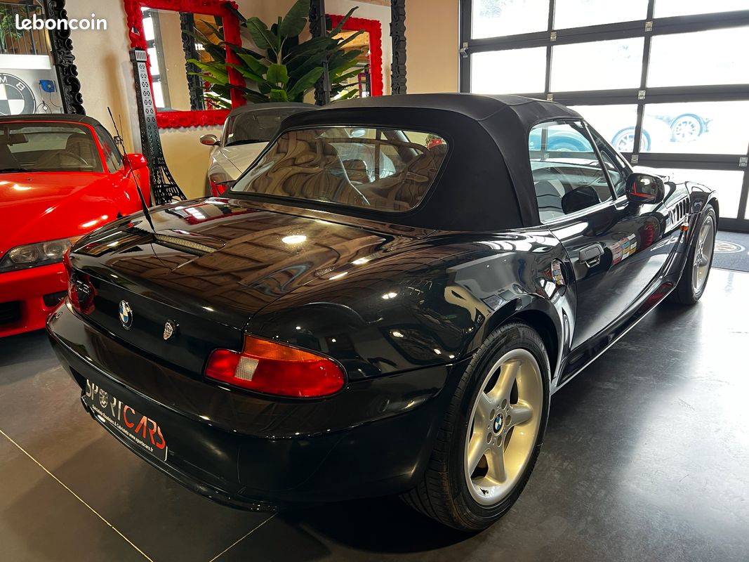 BMW Z3 3.0 6 Cylindres 231cv Phase 2 "PACK M" - Full Black - 08/2000 SEULEMENT 73.000 km "ÉTAT CONCOURS" *LIVRAISON POSSIBLE (image 4)