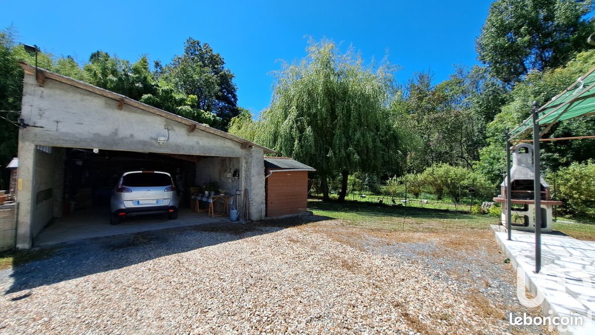 Maison 6 pièces 178 m² - Gensac-la-Pallue 16130 (image principale 9)