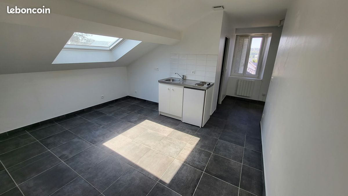 Appartement 2 pièces 40 m² · à Oyonnax · 40 m² · 470 €