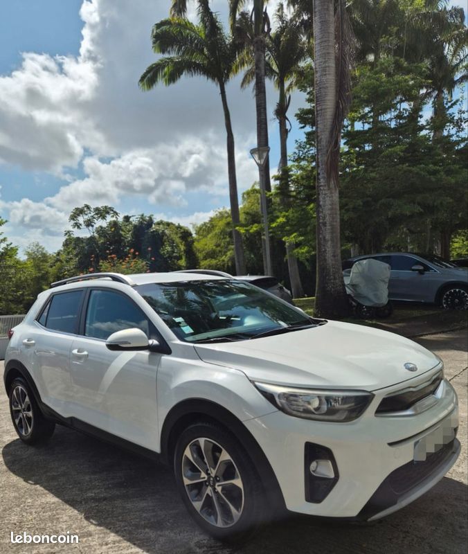 KIA STONIC 1.0 T-GDI 120CH ISG PREMIUM DCT7 euro6d-t (finition haut de gamme) Année 08/10/2019 35000km (image 3)