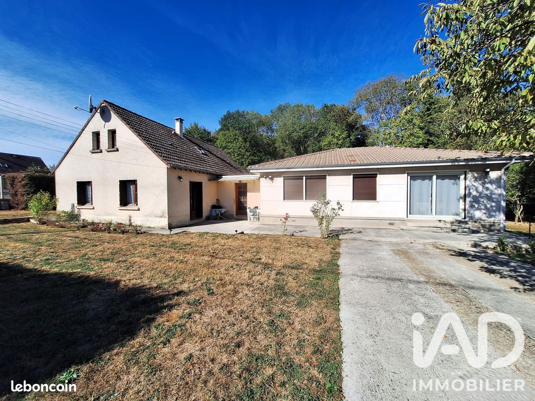 Maison 8 pièces 217 m² · à Choisy-en-Brie · 217 m² · 335 000 €